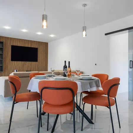 3 Bedroom Front In 度假居 *